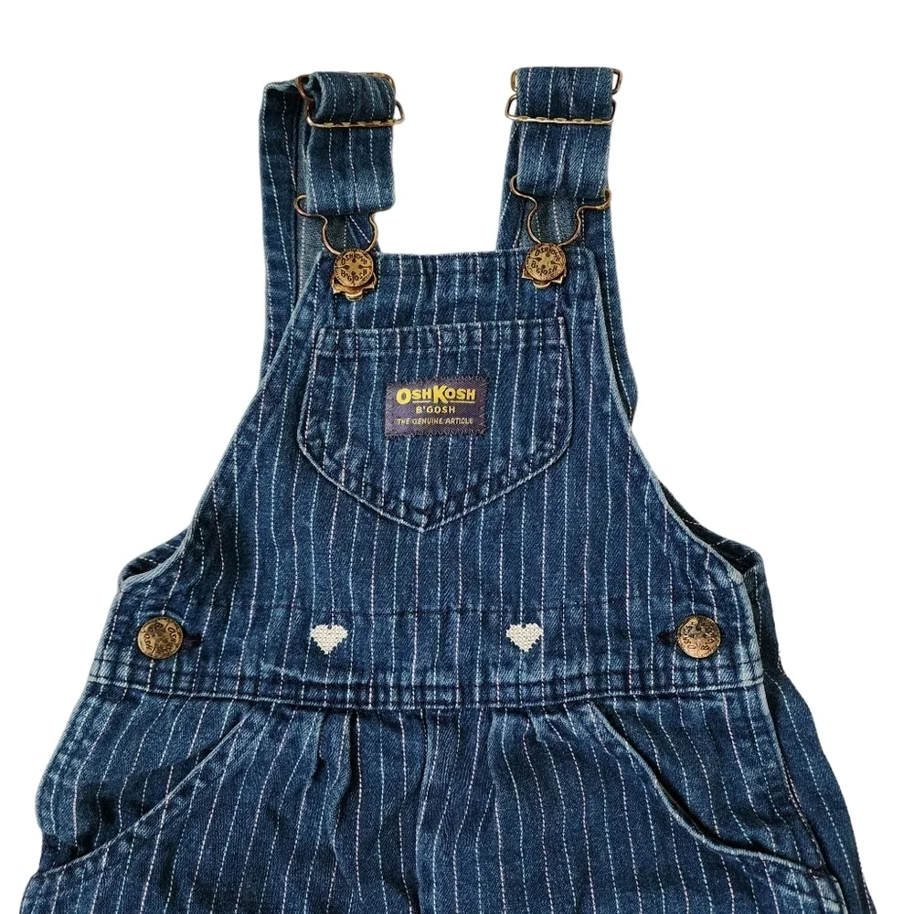 OSHKOSH B'GOSH x VINTAGE sanforized vestbak overalls in dark wash denim hearts‎